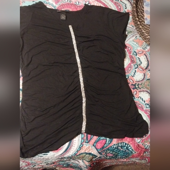 Women's Ashley Stewart top with bling strip detail - Picture 3 of 3